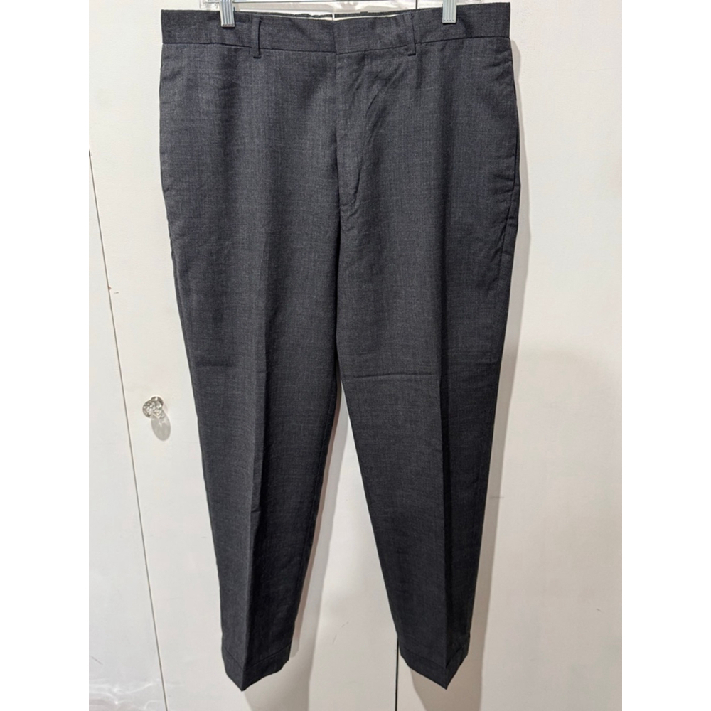 Men's Banana Republic Dress flat front cuffed Pants Waist 36 Inseam 29 Charcoal